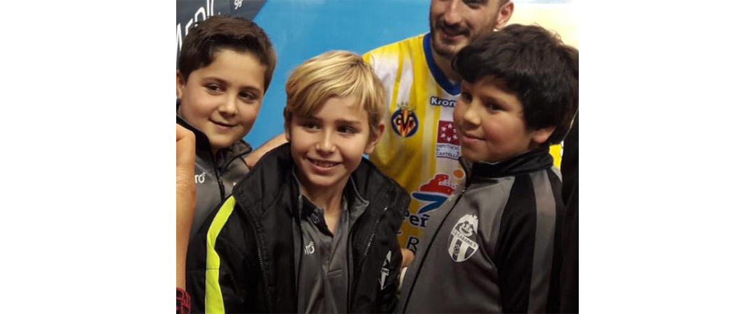 Tres xiquets de Cabanes en la selecció valenciana de futbol sala