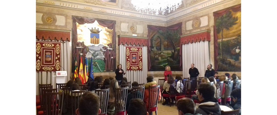 Els i les alumnes de l'IES Alfons XIII coneixen la Diputació de Castelló