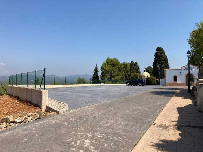 CEMENTERI / CEMENTERIO
