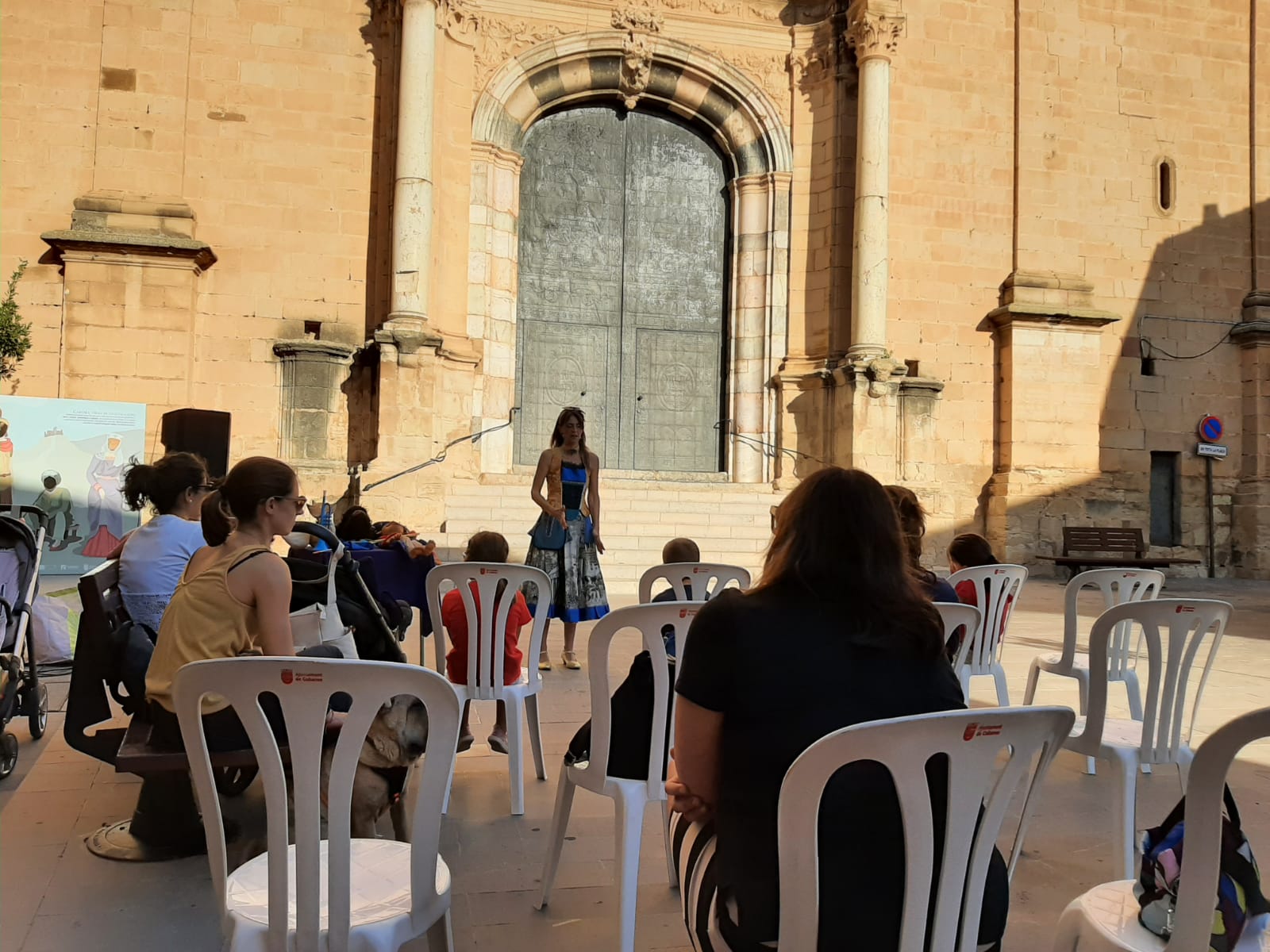 Cabanes gaudeix del 9 d'octubre amb els contes d'Enric Valor
