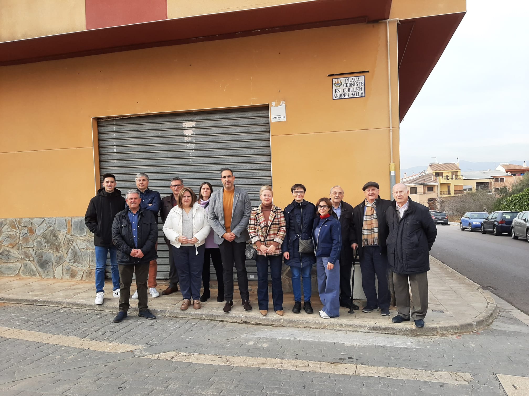 Cabanes inmortaliza al cronista Andreu con una plaza en su nombre