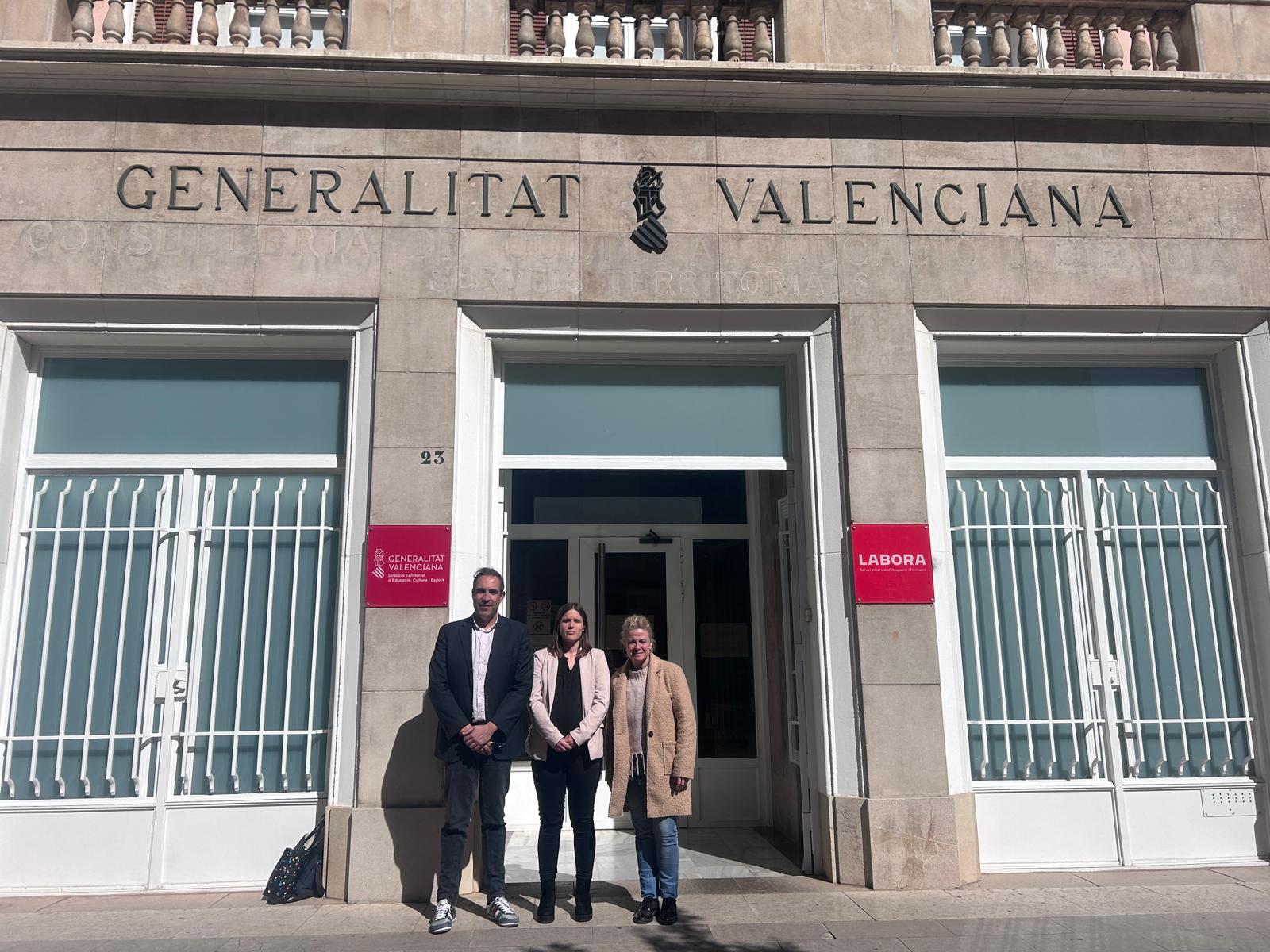 Cabanes aborda con Generalitat la ampliación del IES Cabanes y la escuela